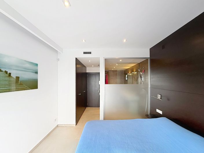 Image No.19-4 Bed Villa for sale