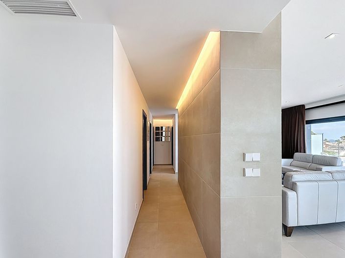 Image No.23-4 Bed Villa for sale