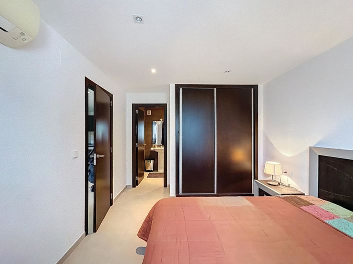 Image No.39-4 Bed Villa for sale