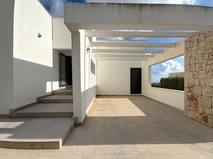 Image No.47-4 Bed Villa for sale