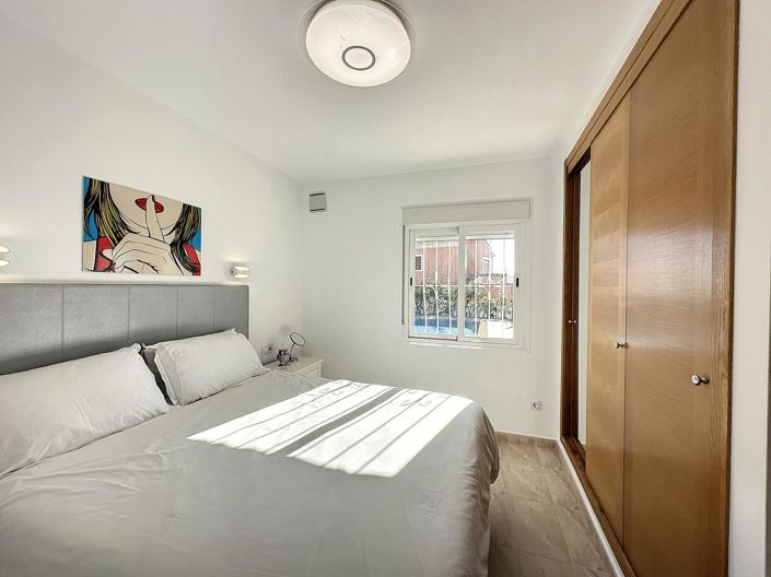 Image No.27-5 Bed Villa for sale