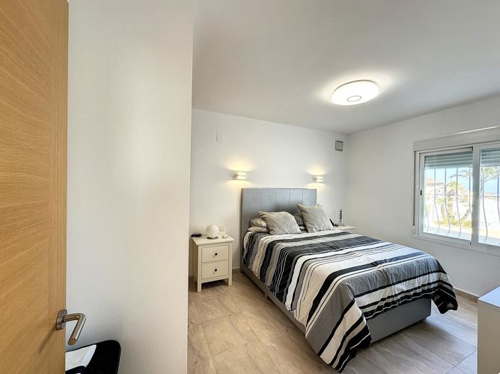 Image No.31-5 Bed Villa for sale