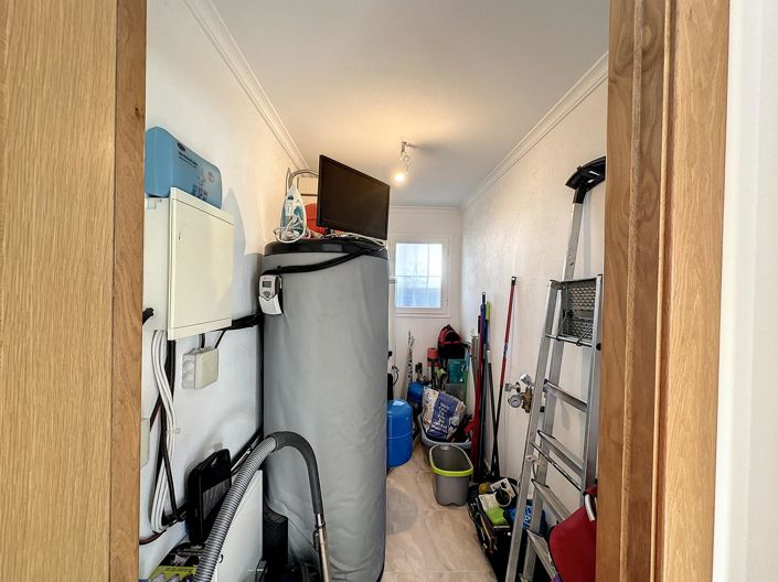 Image No.36-5 Bed Villa for sale