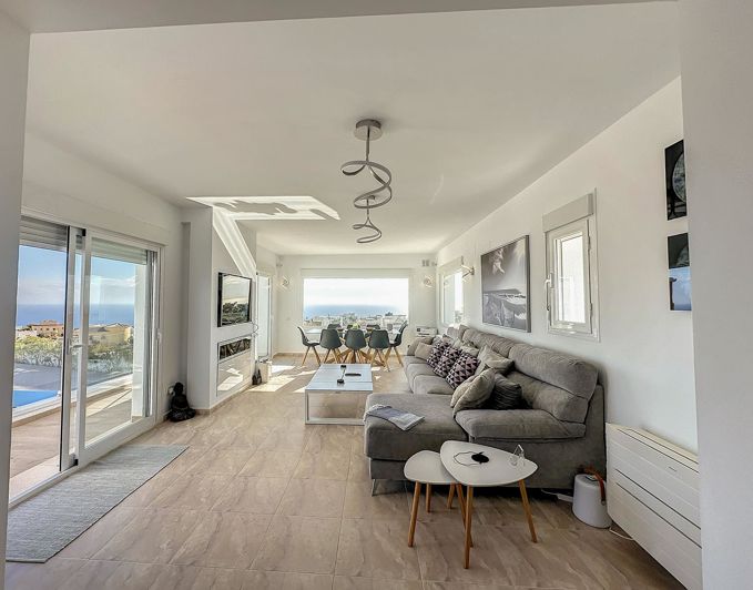 Image No.4-5 Bed Villa for sale