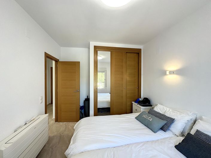 Image No.42-5 Bed Villa for sale