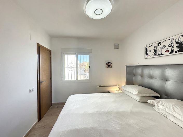 Image No.47-5 Bed Villa for sale