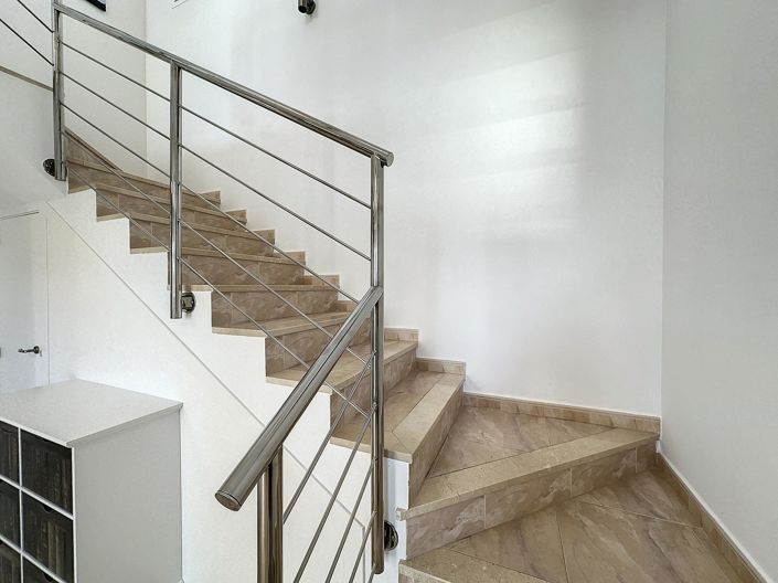 Image No.49-5 Bed Villa for sale