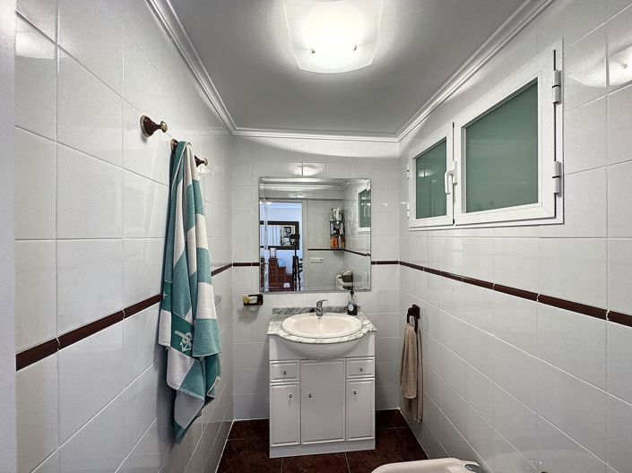 Image No.16-4 Bed Villa for sale