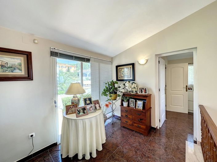 Image No.20-4 Bed Villa for sale