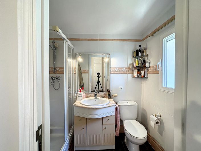 Image No.27-4 Bed Villa for sale