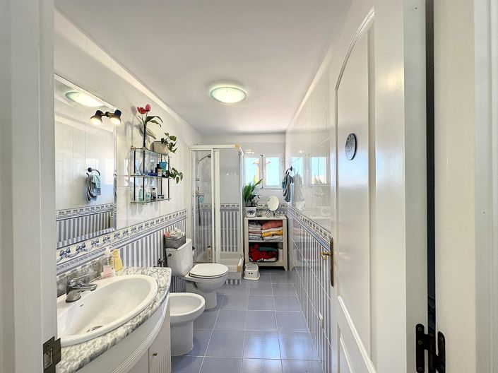 Image No.31-4 Bed Villa for sale