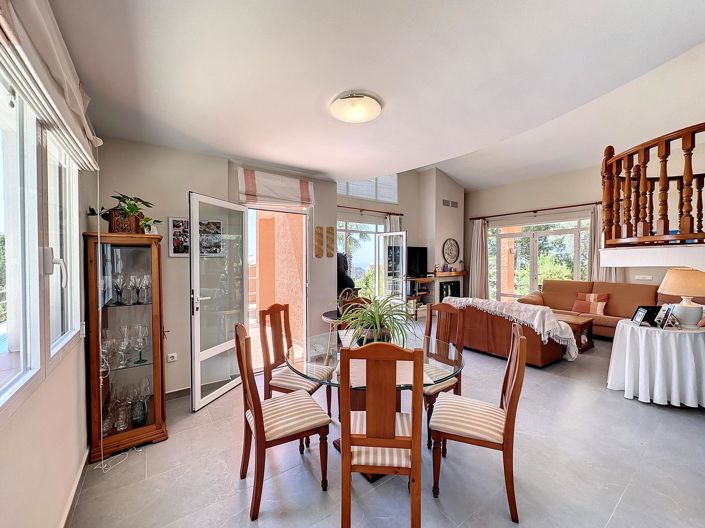 Image No.6-4 Bed Villa for sale