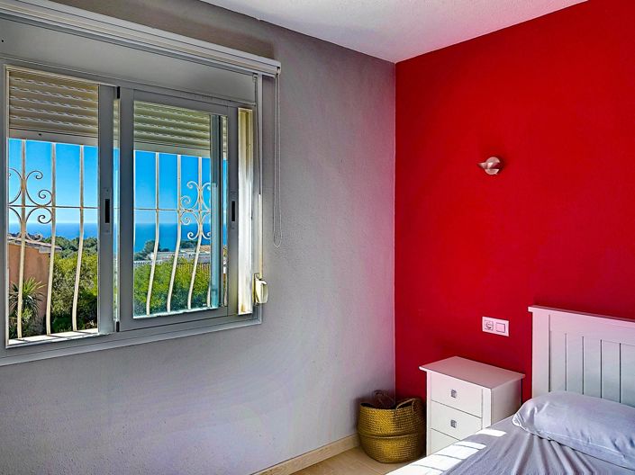 Image No.21-2 Bed Apartment for sale