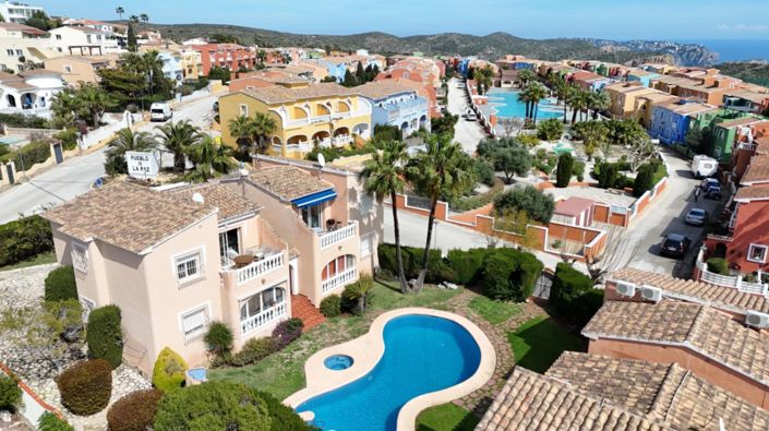 Image No.34-2 Bed Apartment for sale