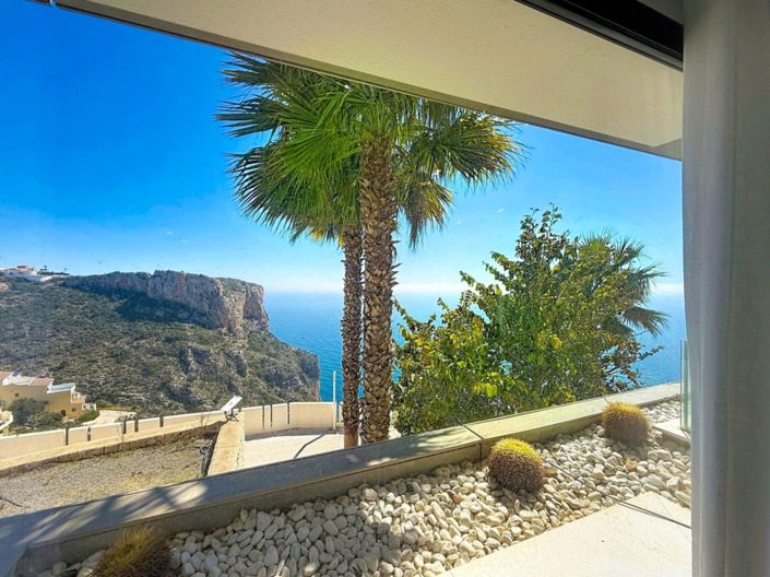 Image No.3-3 Bed Apartment for sale