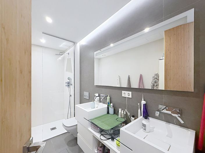 Image No.30-3 Bed Apartment for sale