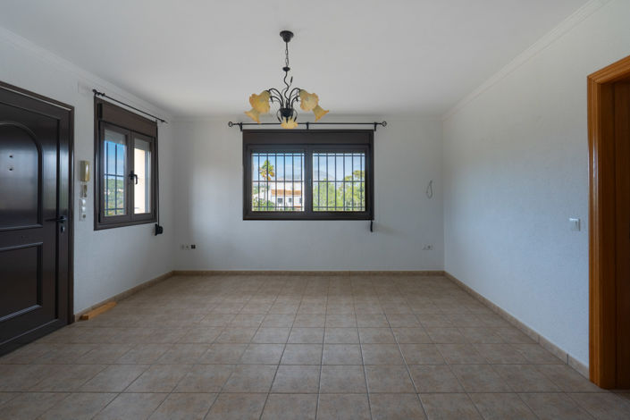 Image No.28-4 Bed Villa for sale