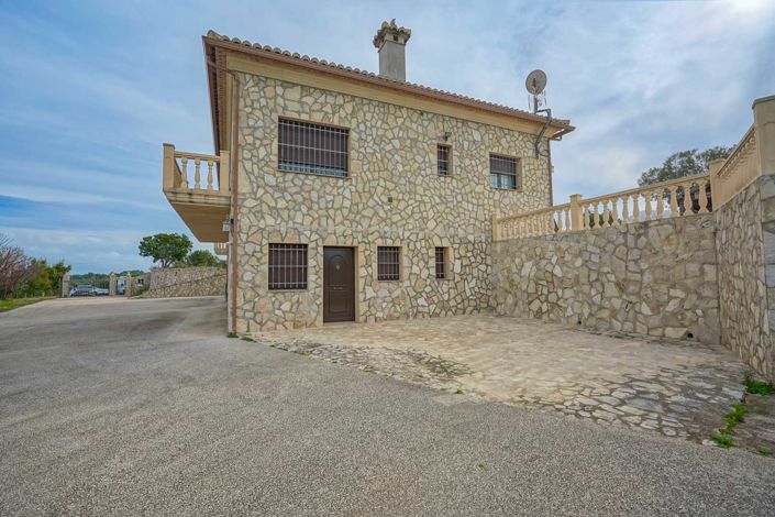 Image No.44-4 Bed Villa for sale