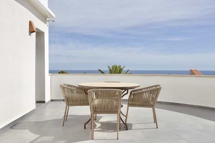 Image No.14-4 Bed Villa for sale