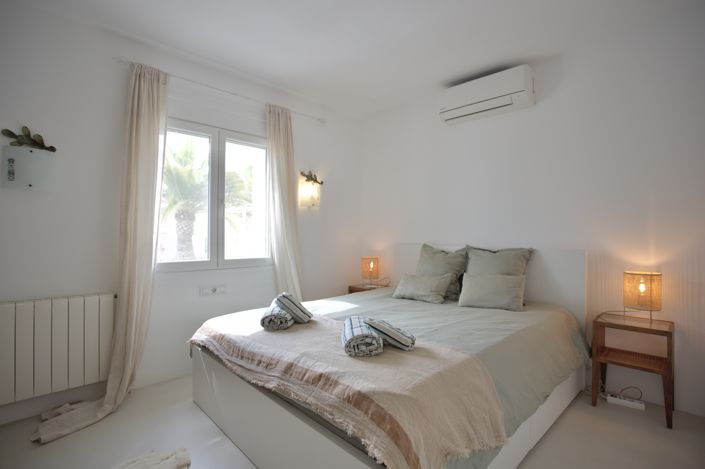 Image No.25-4 Bed Villa for sale