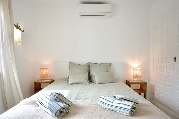 Image No.26-4 Bed Villa for sale
