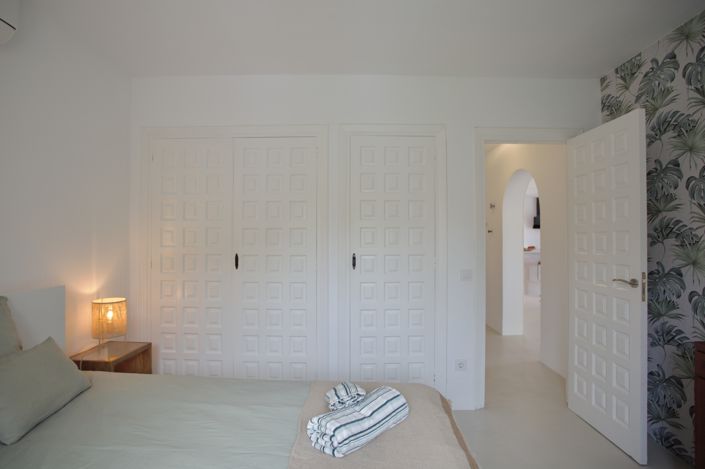 Image No.28-4 Bed Villa for sale