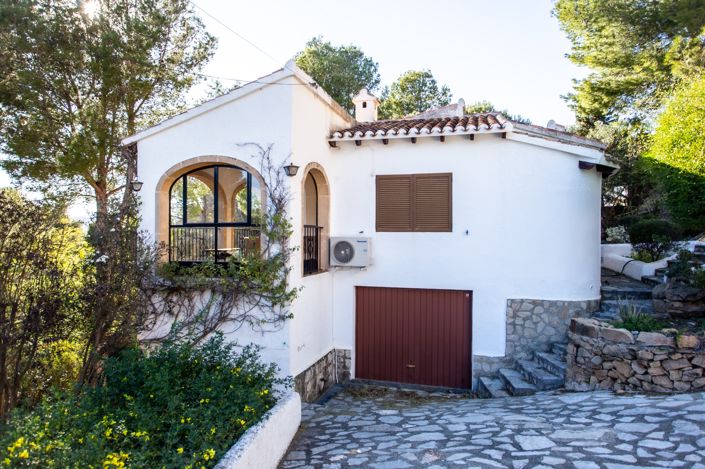 Image No.2-2 Bed Villa for sale