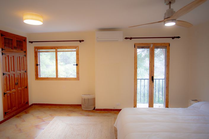 Image No.27-2 Bed Villa for sale