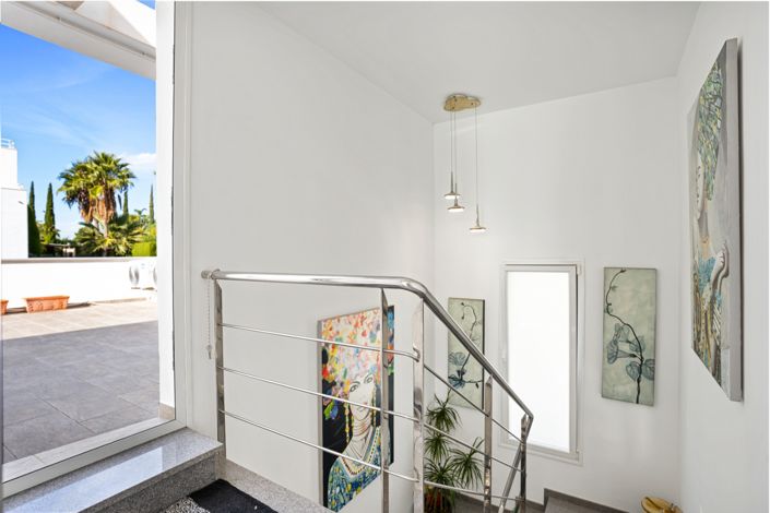 Image No.24-5 Bed Villa for sale