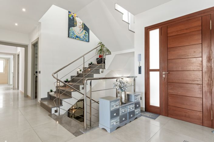 Image No.30-5 Bed Villa for sale