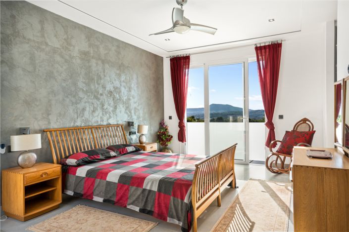Image No.31-5 Bed Villa for sale