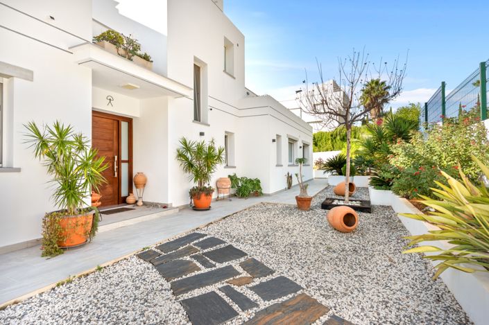 Image No.7-5 Bed Villa for sale