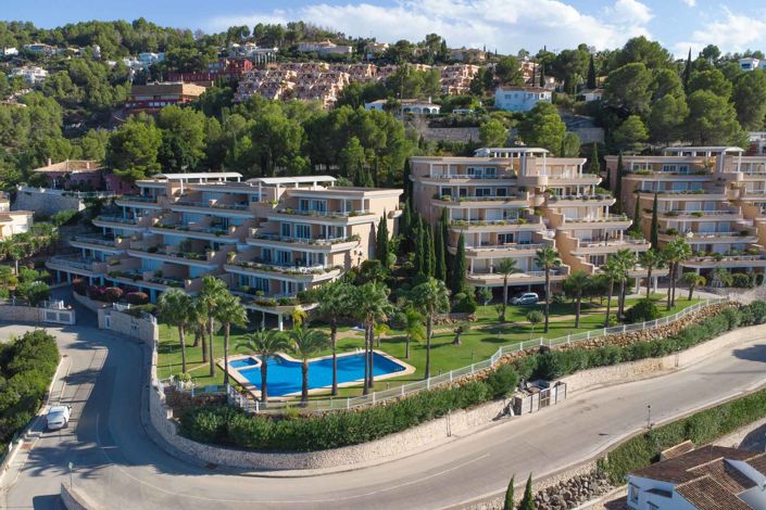 Image No.35-3 Bed Apartment for sale