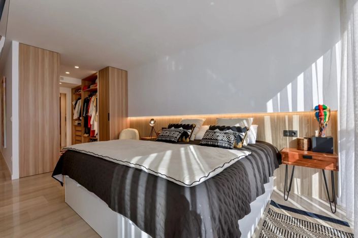 Image No.24-4 Bed Duplex for sale
