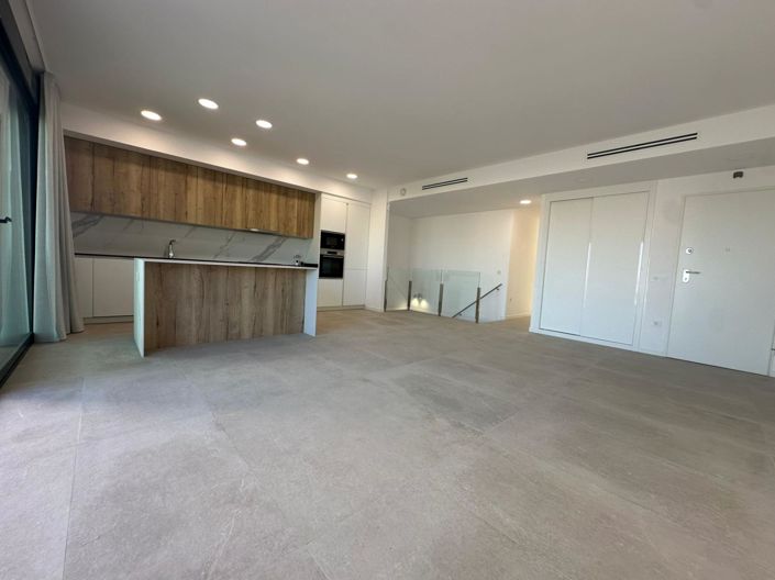 Image No.26-3 Bed Apartment for sale