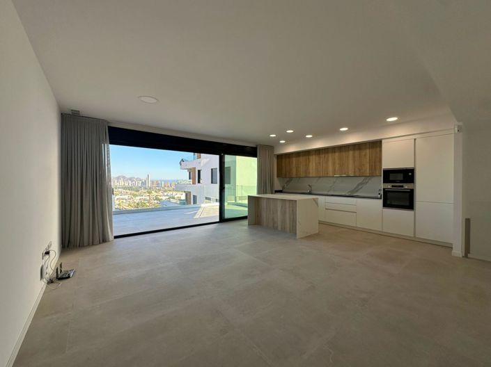 Image No.4-3 Bed Apartment for sale