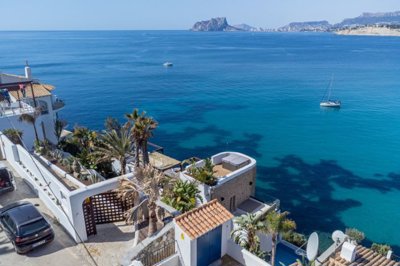 firstlinevillaforsaleinmoraira