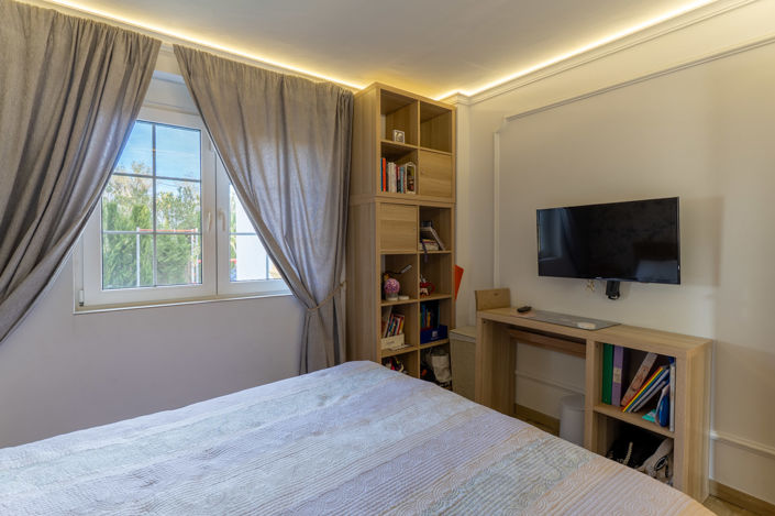 Image No.10-4 Bed Villa for sale