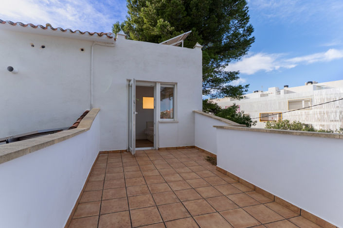 Image No.20-4 Bed Villa for sale