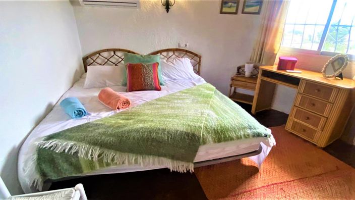 Image No.10-3 Bed Villa for sale
