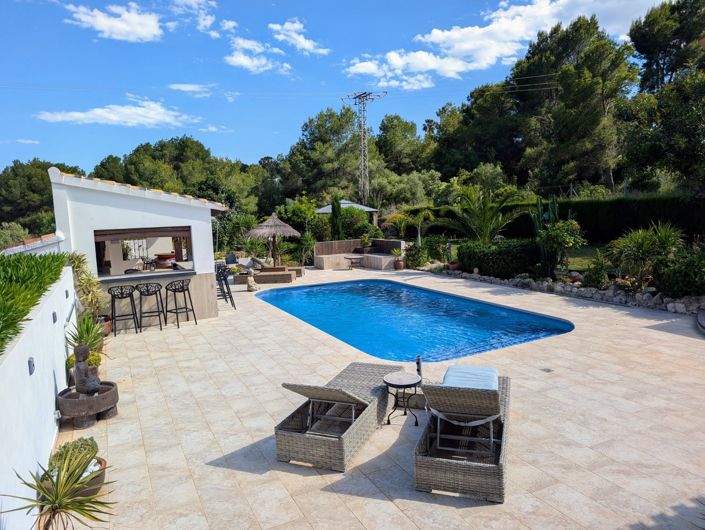 Image No.10-5 Bed Villa for sale