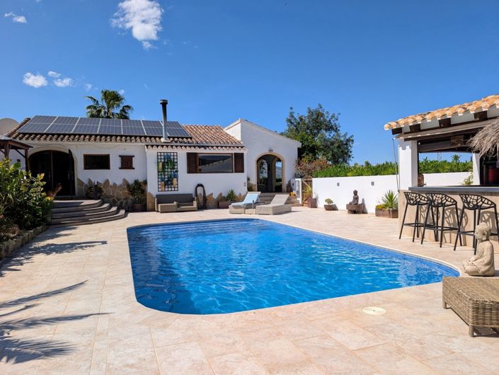 Image No.2-5 Bed Villa for sale