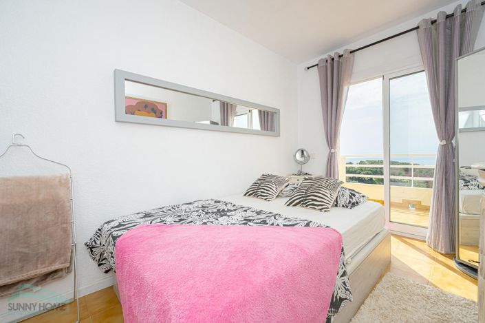 Image No.17-3 Bed Apartment for sale