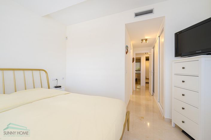 Image No.21-3 Bed Apartment for sale