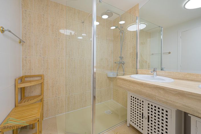 Image No.22-3 Bed Apartment for sale