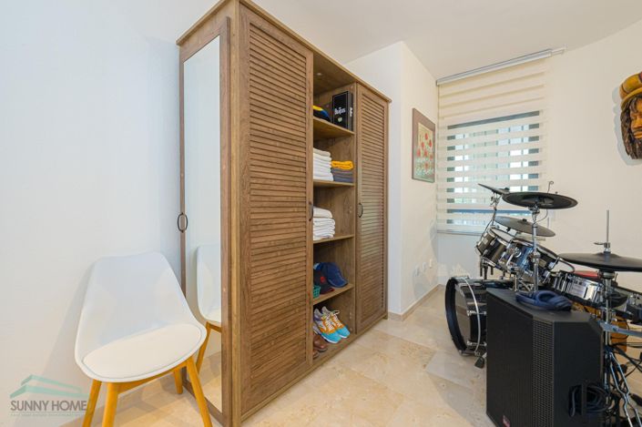 Image No.28-3 Bed Apartment for sale