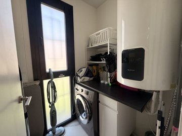 24048-villa-for-sale-in-finestrat-2156196-lar