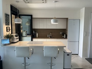 24048-villa-for-sale-in-finestrat-2156164-lar