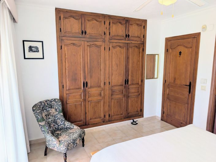 Image No.24-3 Bed Villa for sale