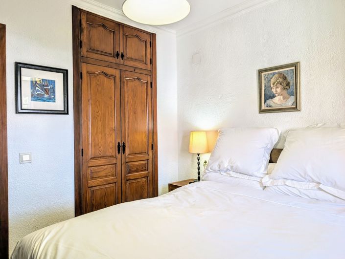 Image No.35-3 Bed Villa for sale
